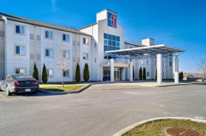 Motel 6-Peterborough, ON